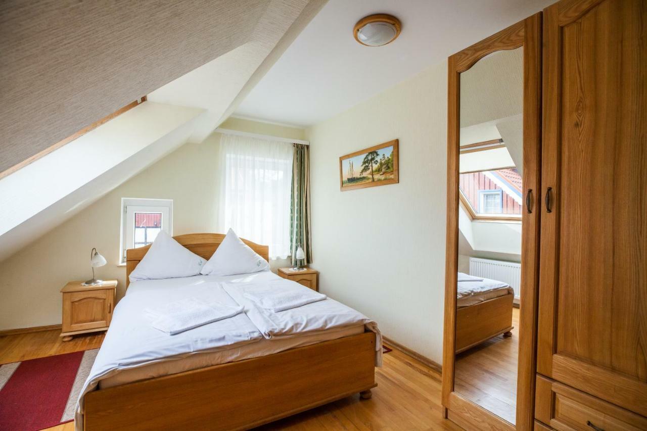 ホテル Old House ニダ エクステリア 写真