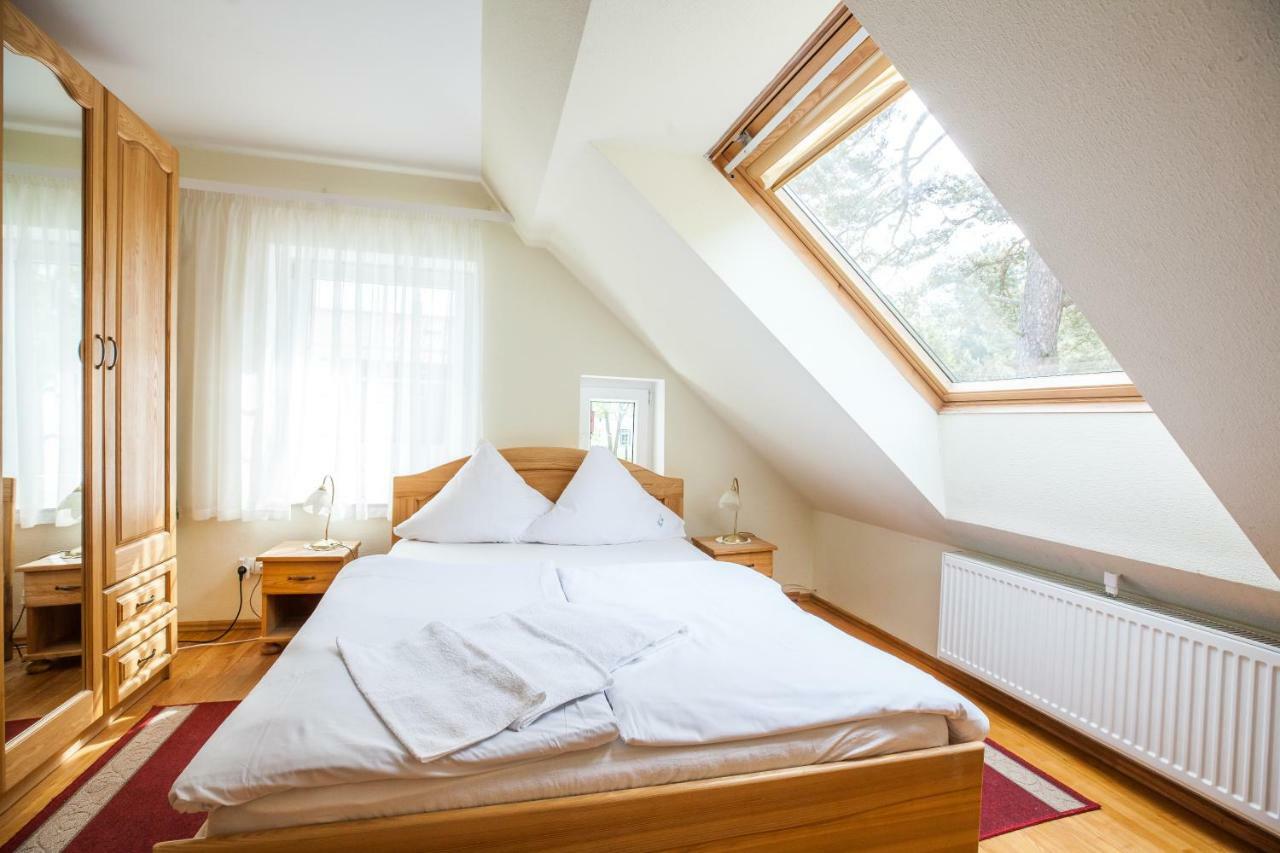 ホテル Old House ニダ エクステリア 写真