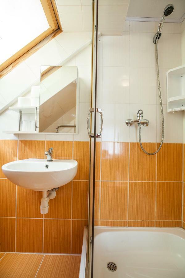 ホテル Old House ニダ エクステリア 写真